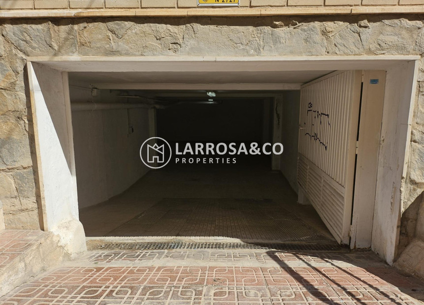 Вторичный рынок - Гараж - Торревьеха - Playa del cura