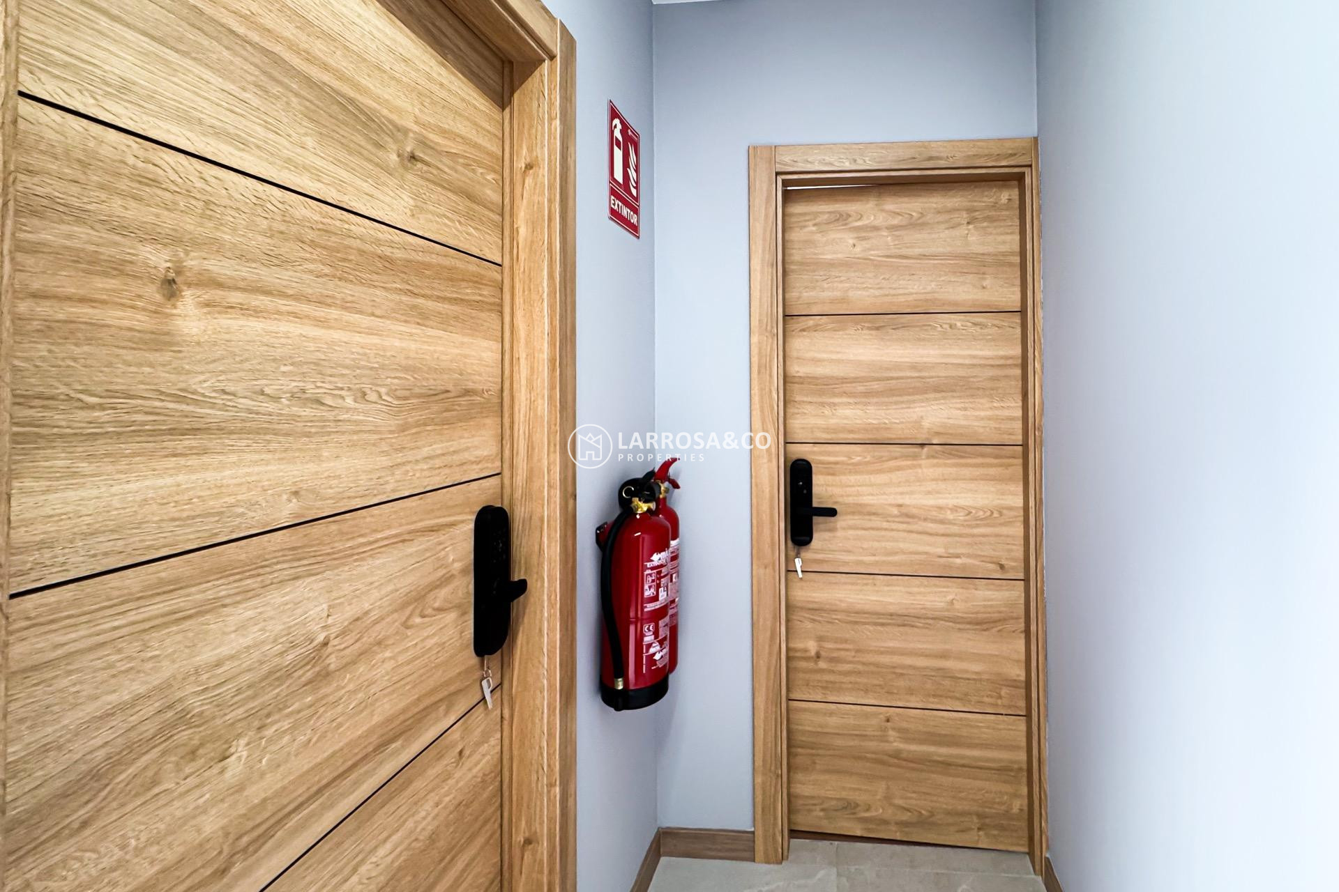 Вторичный рынок - Hotel - Торревьеха - Centro