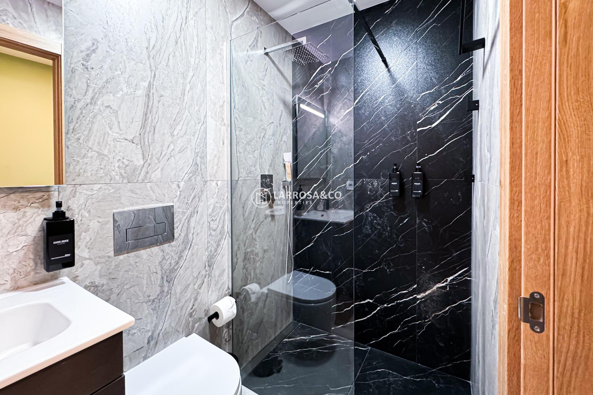 Вторичный рынок - Hotel - Торревьеха - Centro