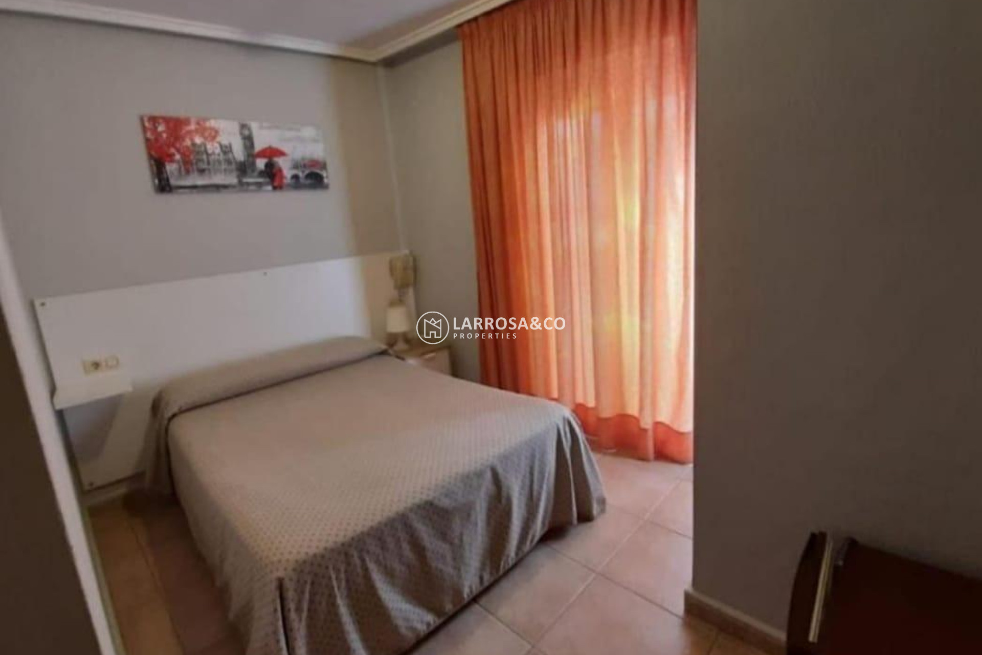 Вторичный рынок - Коммерческая площадь - Торревьеха - torrevieja