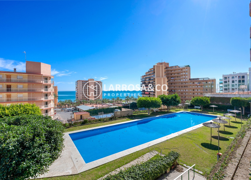 Вторичный рынок - Квартира - Arenales del sol - Segunda linea playa
