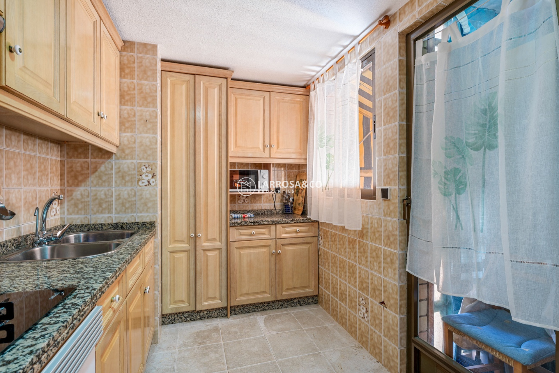 Вторичный рынок - Квартира - Arenales del sol - Segunda linea playa