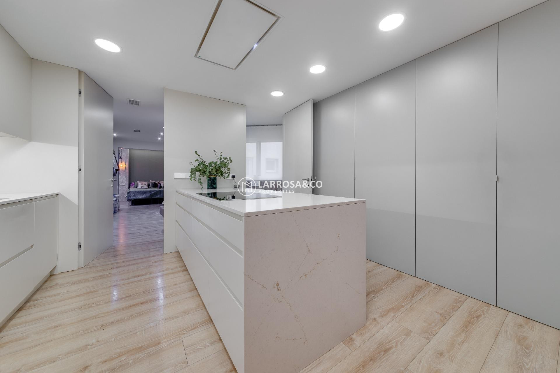 Вторичный рынок - Квартира - Торревьеха - Playa del cura