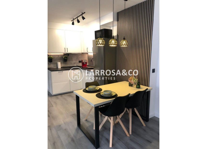 Вторичный рынок - Квартира - Торревьеха - torrevieja