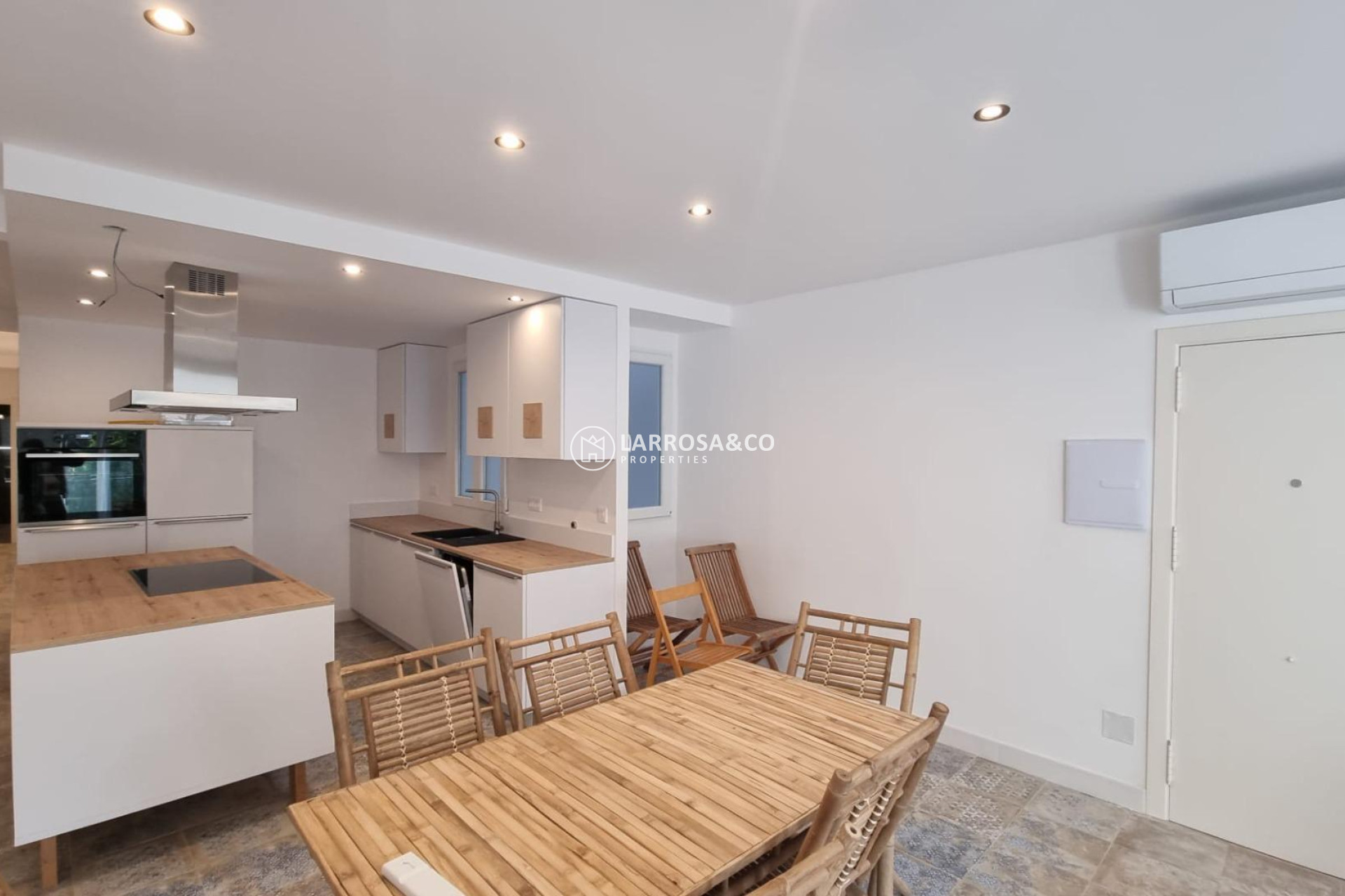 Вторичный рынок - Квартира - Торревьеха - torrevieja