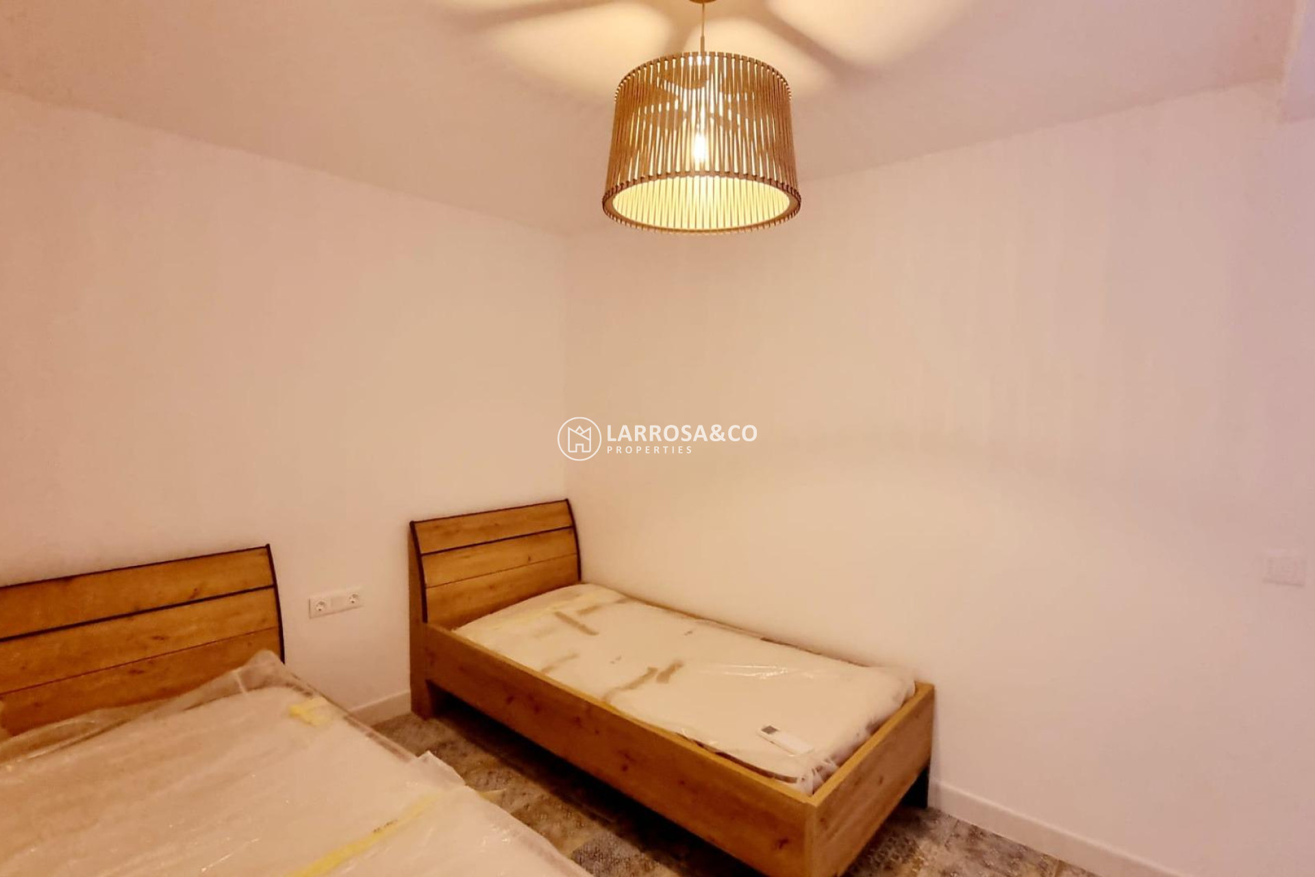 Вторичный рынок - Квартира - Торревьеха - torrevieja