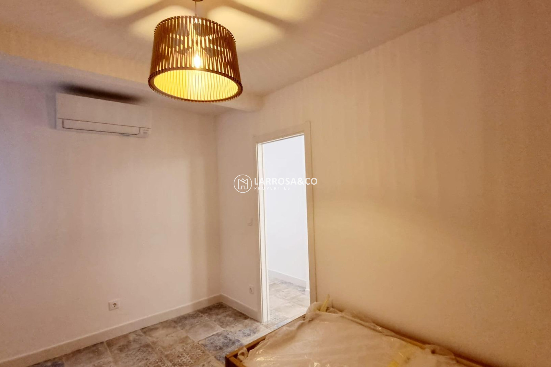 Вторичный рынок - Квартира - Торревьеха - torrevieja