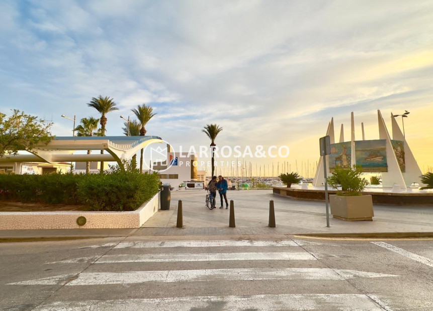 Вторичный рынок - Квартира - Торревьеха - torrevieja