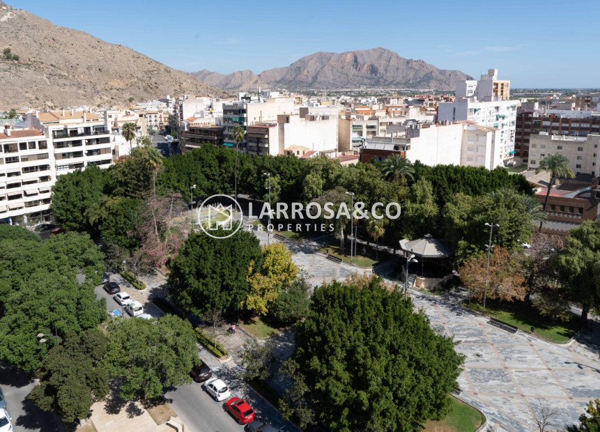 Вторичный рынок - Пентхаус - Orihuela - Zona Centro