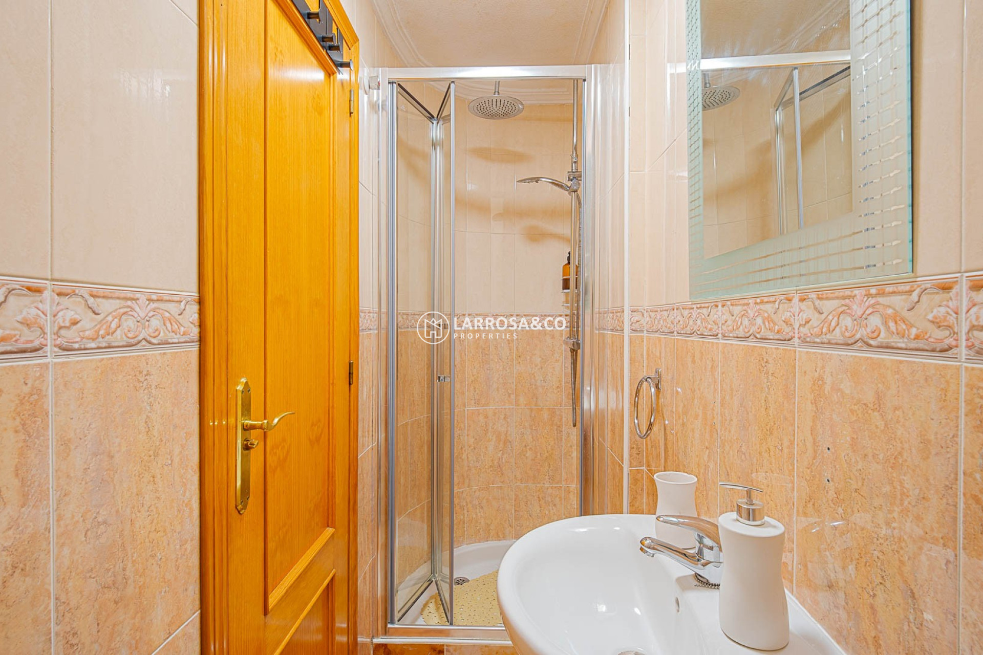 Вторичный рынок - Quatro house - Ориуела Коста - Lomas de Cabo Roig