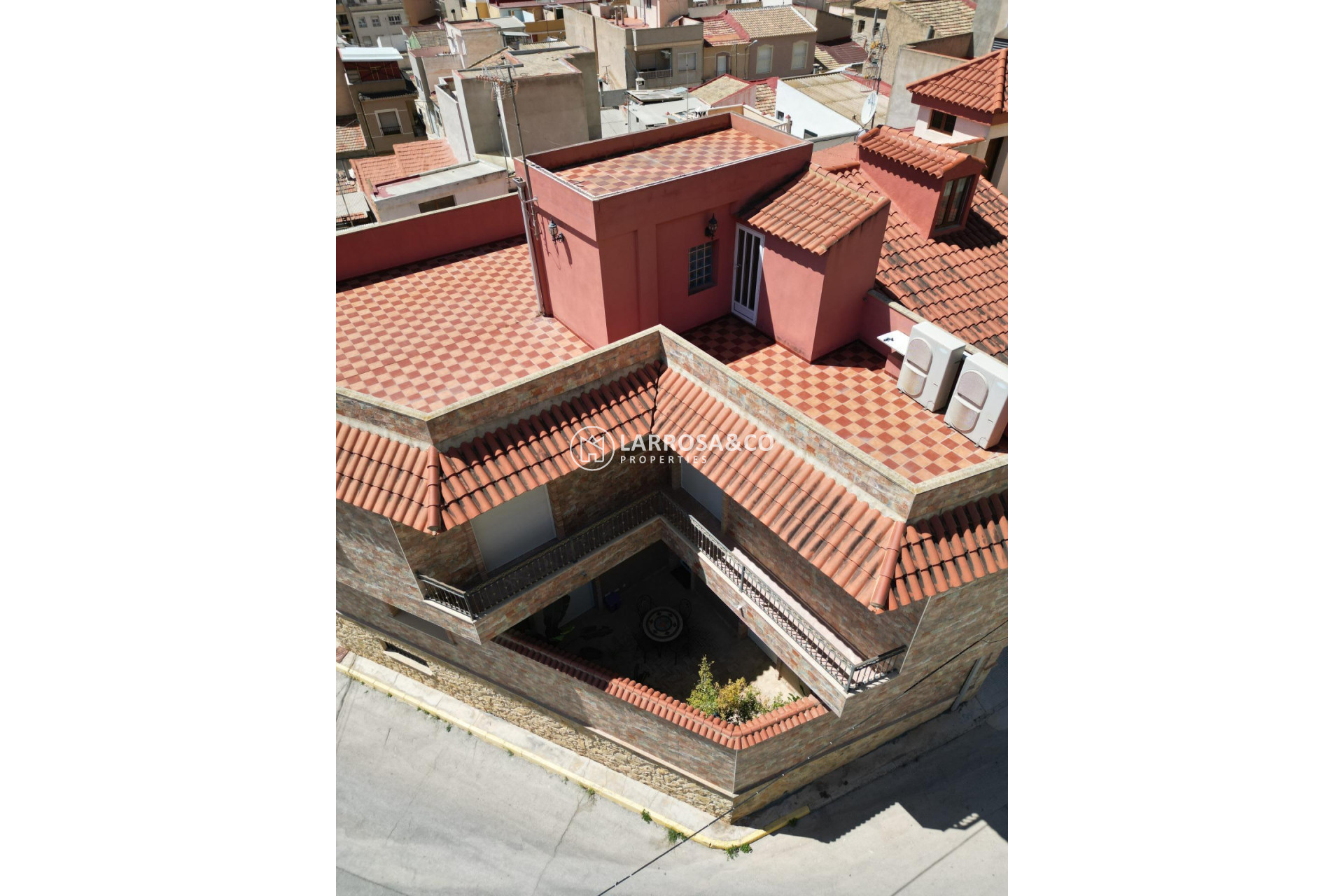 Вторичный рынок - Таунхаус - Redovan