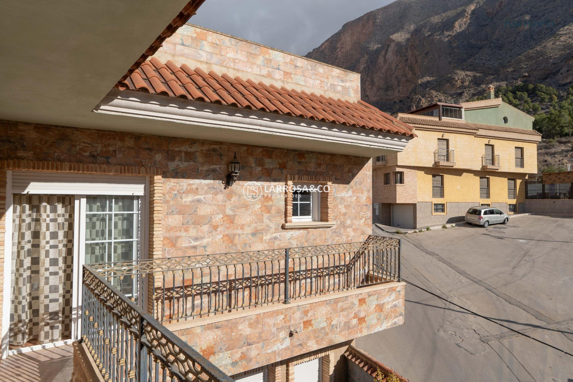 Вторичный рынок - Таунхаус - Redovan