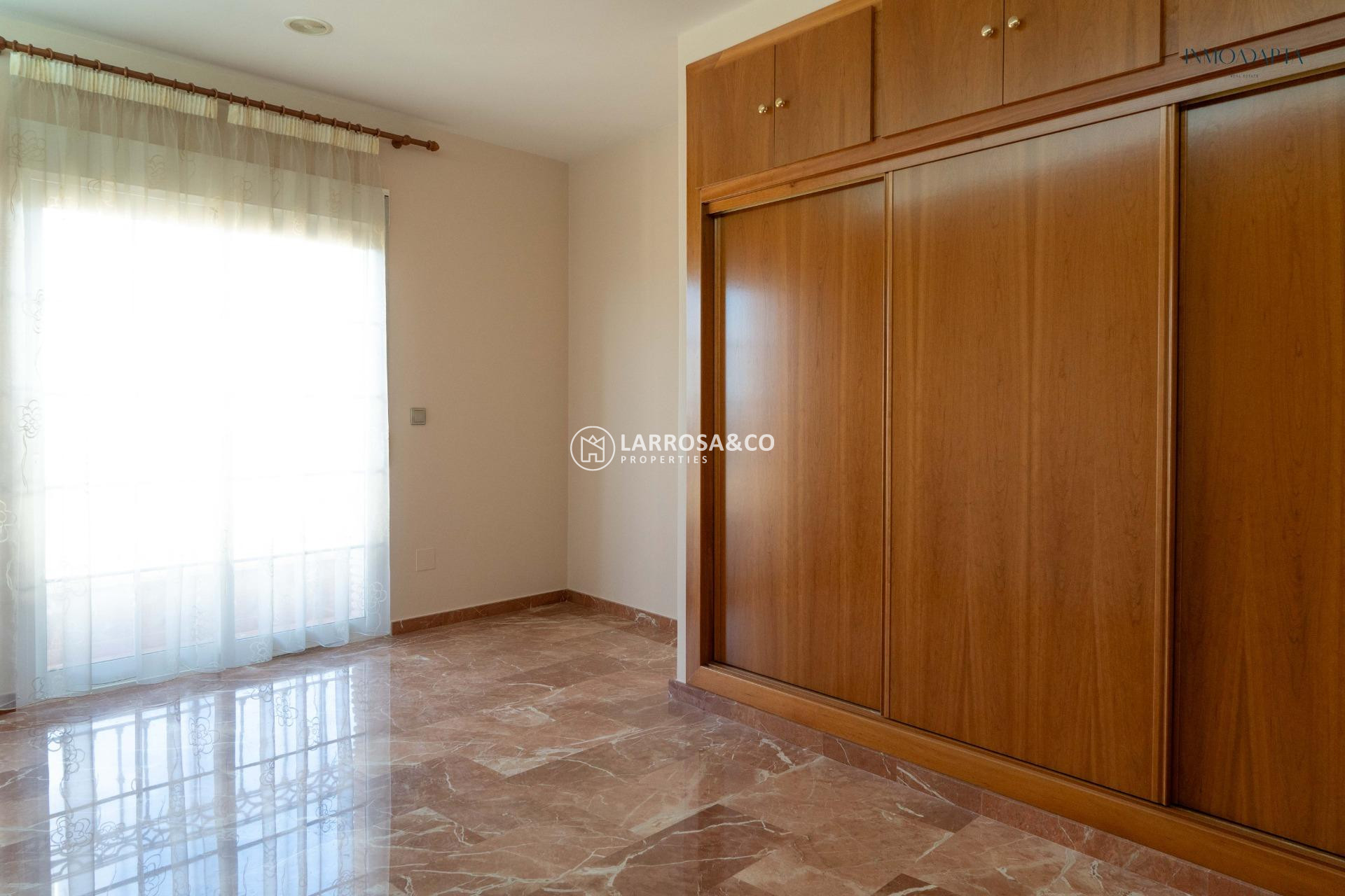 Вторичный рынок - Таунхаус - Redovan