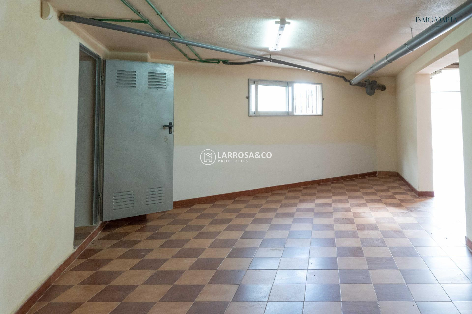 Вторичный рынок - Таунхаус - Redovan