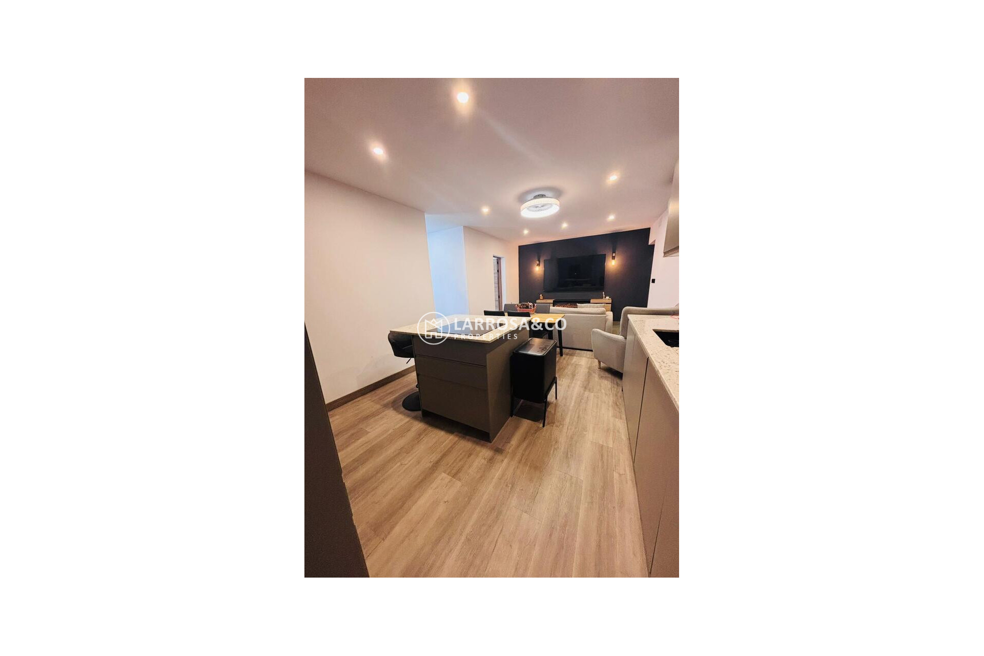 Вторичный рынок - Таунхаус - Сан Мигель де Салинас - Inland