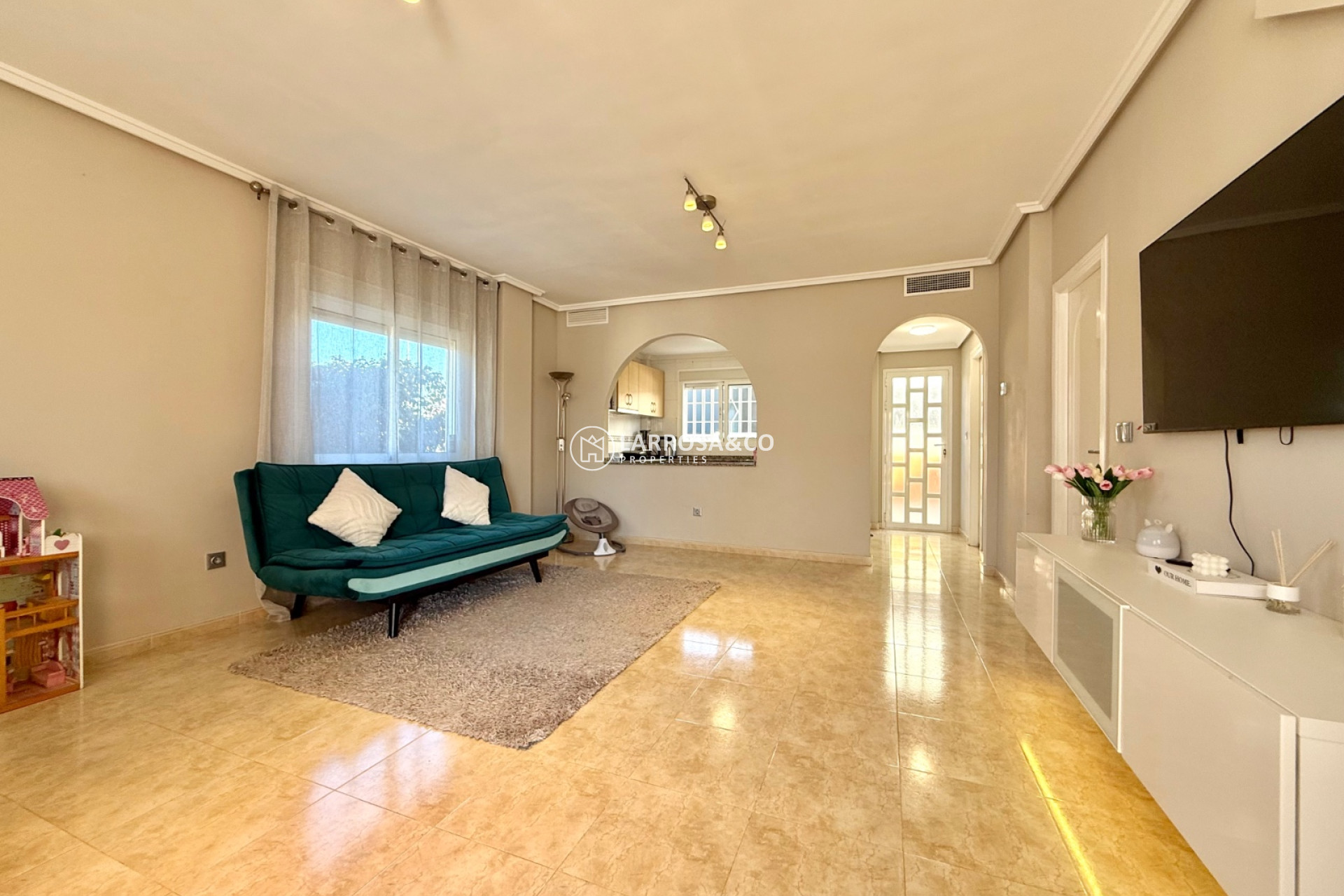 Вторичный рынок - Таунхаус - Сьюдад Кесада - Ciudad Quesada