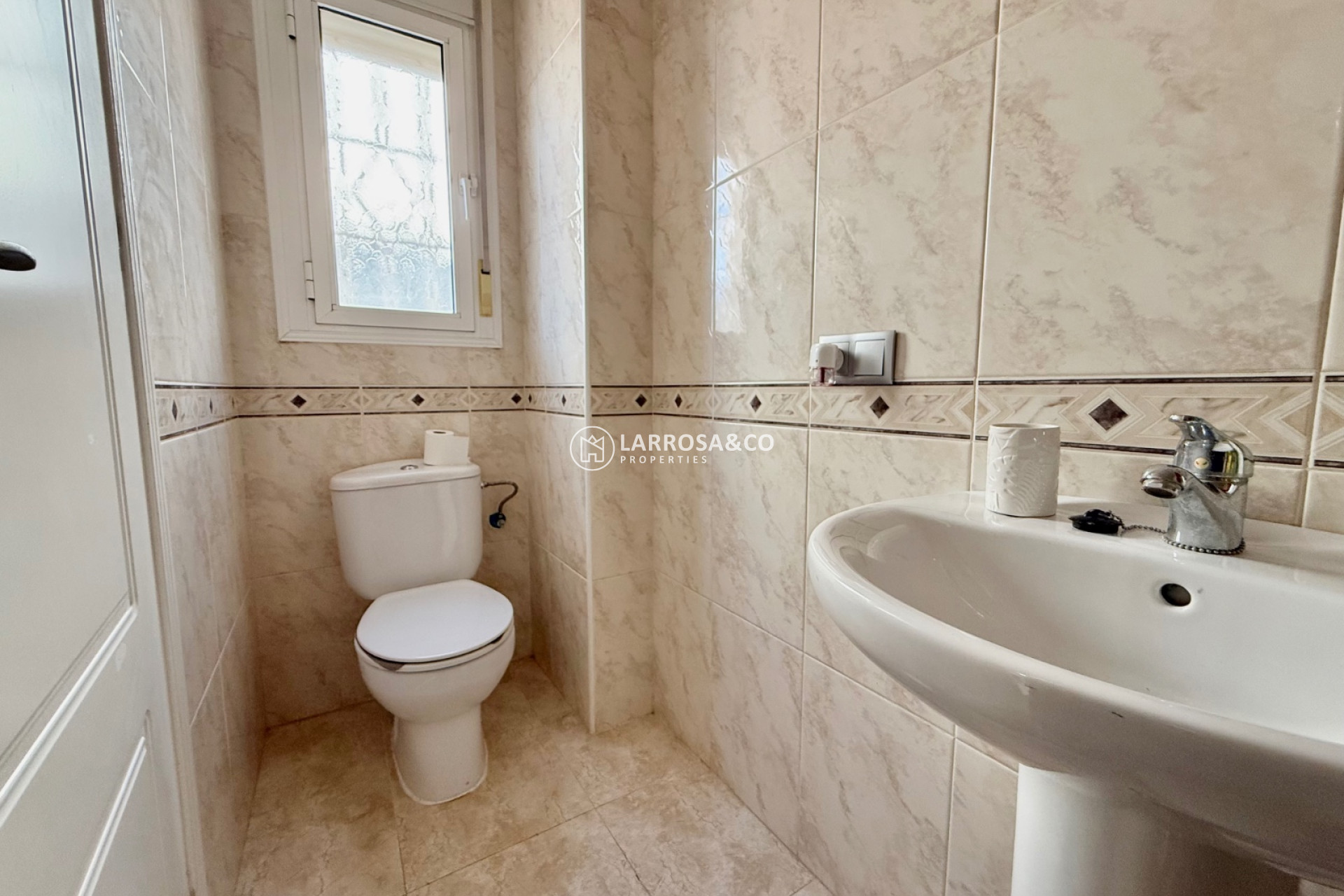 Вторичный рынок - Таунхаус - Сьюдад Кесада - Ciudad Quesada