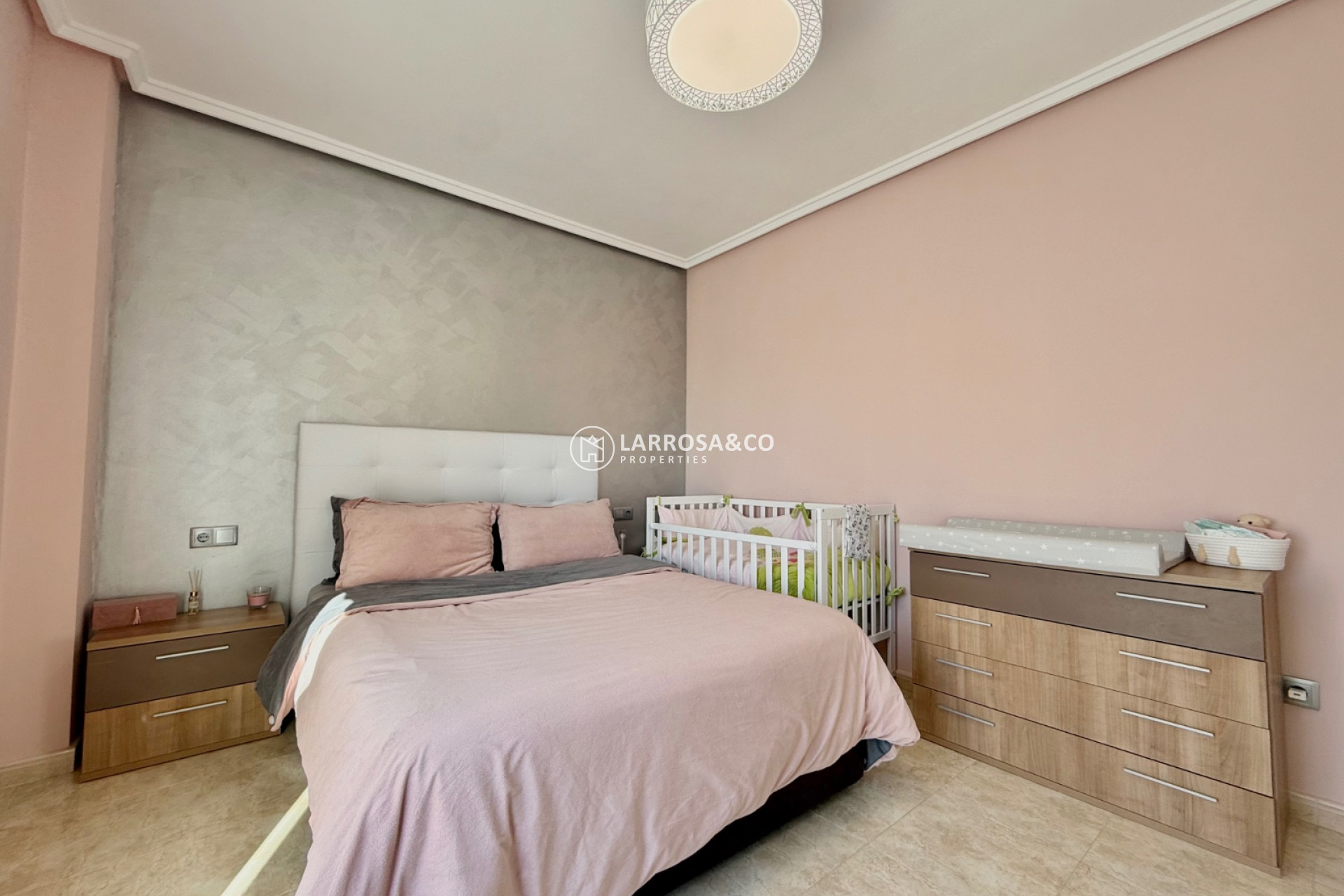 Вторичный рынок - Таунхаус - Сьюдад Кесада - Ciudad Quesada