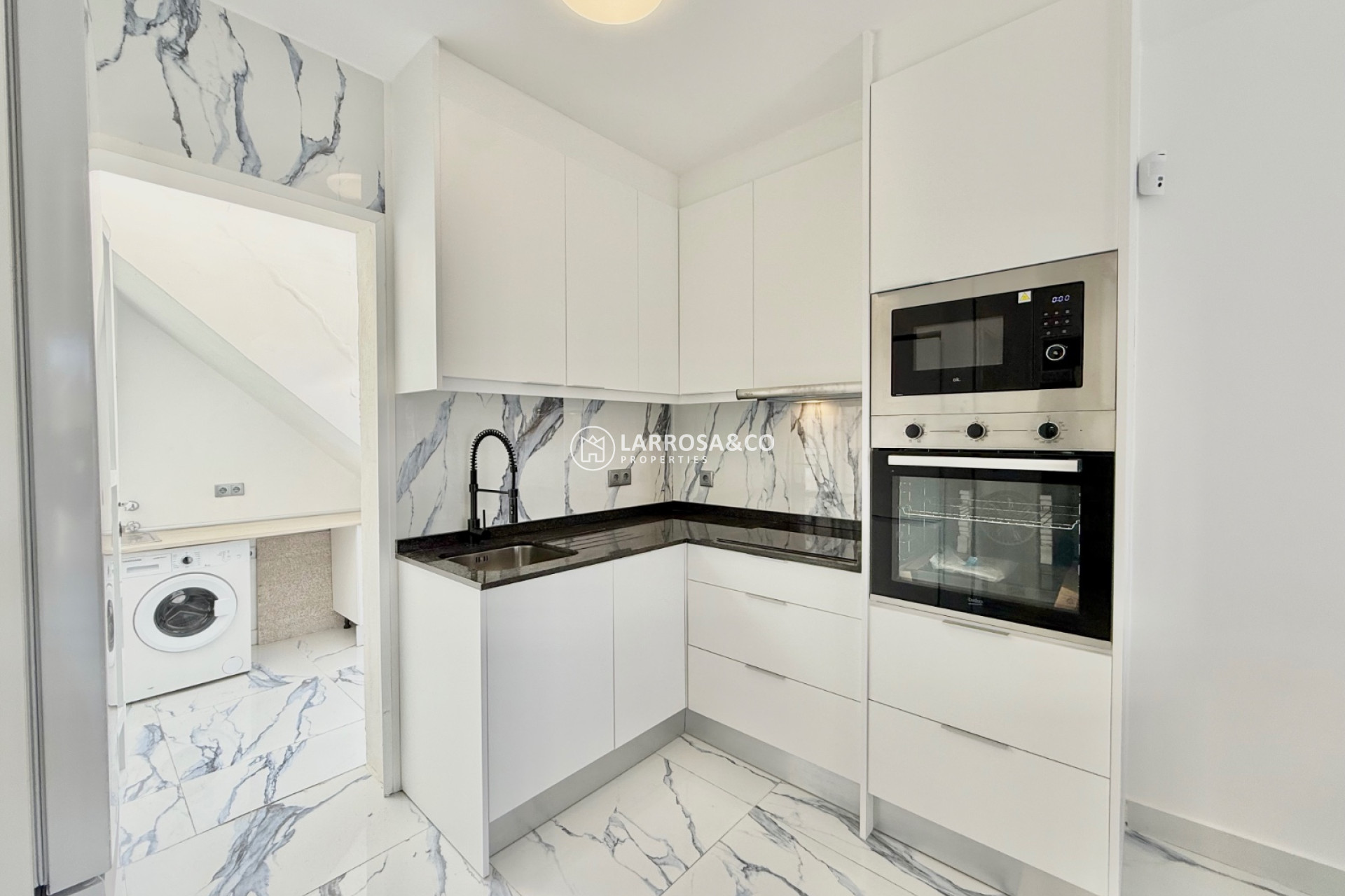 Вторичный рынок - Таунхаус - Торревьеха - El chaparral