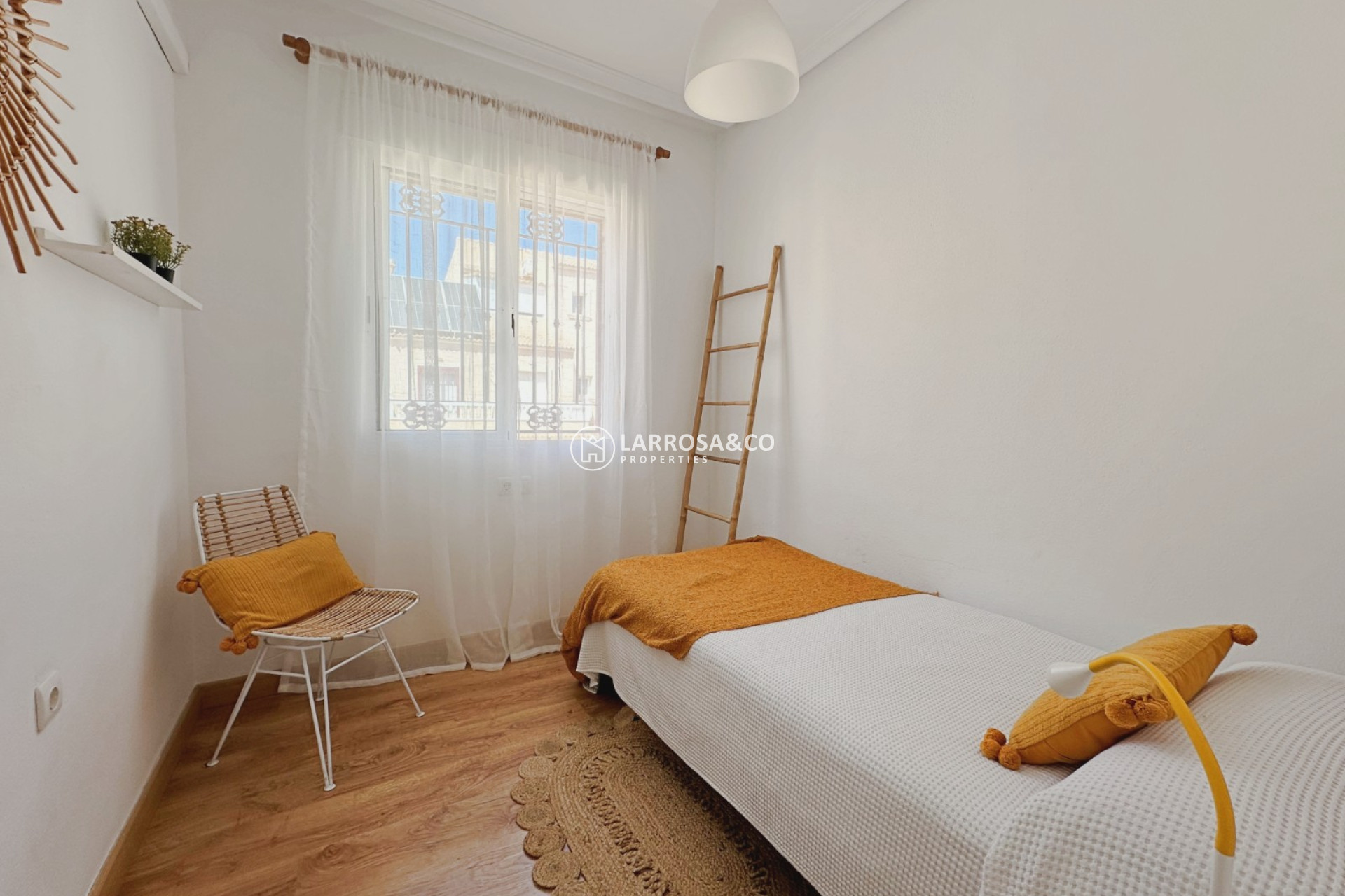 Вторичный рынок - Townhouse / Terraced House - Ориуела Коста - La Zenia