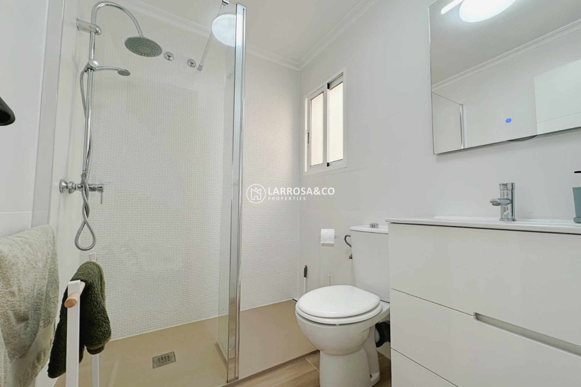 Вторичный рынок - Townhouse / Terraced House - Ориуела Коста - La Zenia