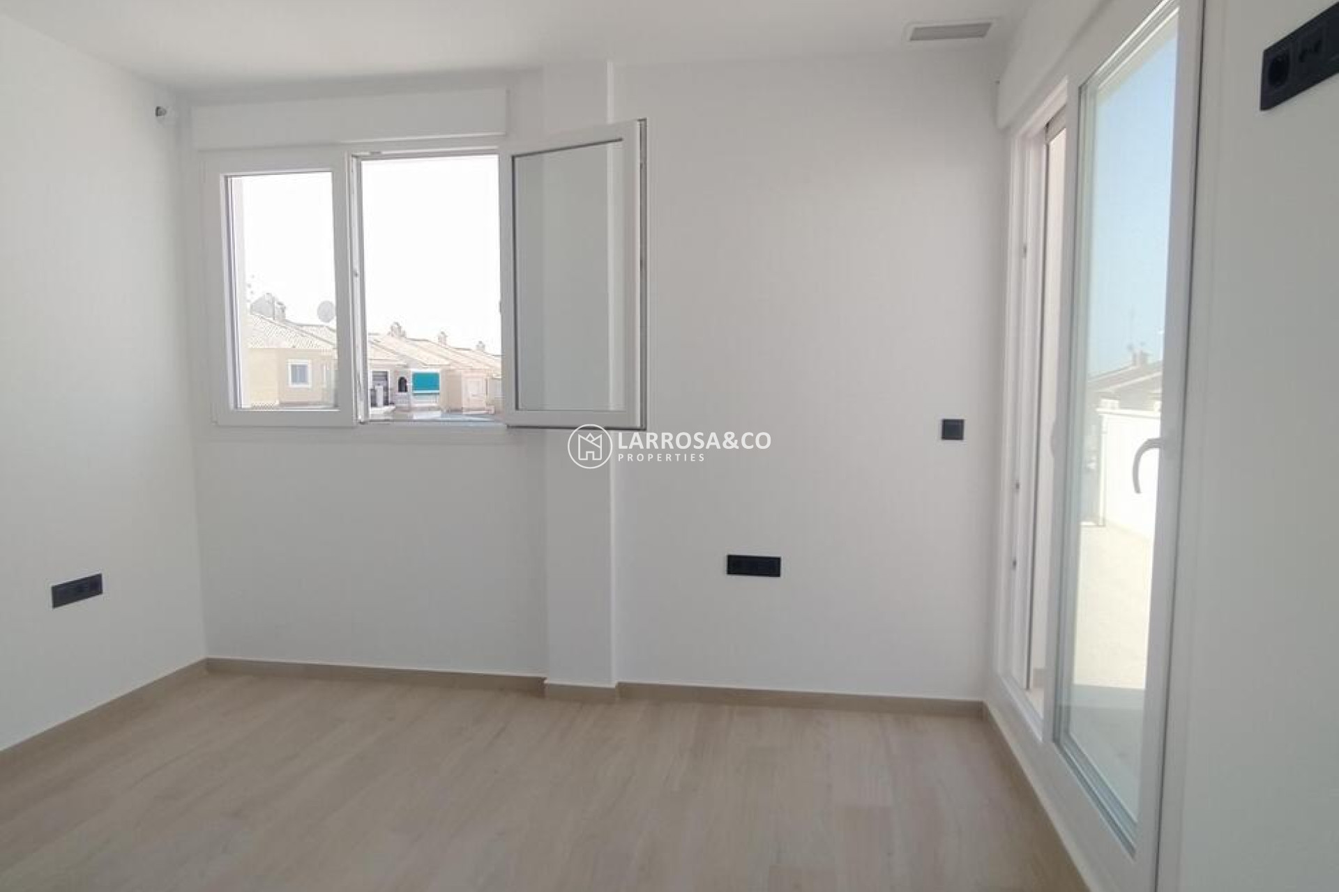 Вторичный рынок - Villa Penthouse - Торревьеха - Aguas Nuevas