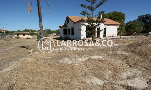 Resale - Country house - Guardamar del Segura - El Campo
