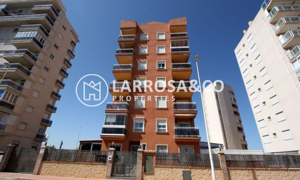 Herverkoop - Apartment - Guardamar del Segura - Puerto