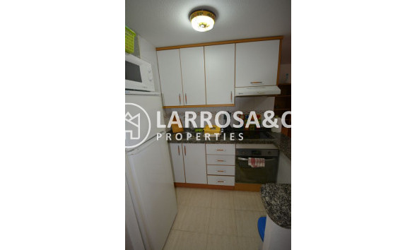 Resale - Apartment - Guardamar del Segura - Playa centro