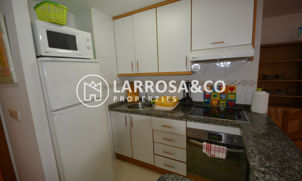 Resale - Apartment - Guardamar del Segura - Playa centro