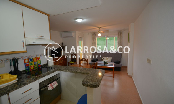 Resale - Apartment - Guardamar del Segura - Playa centro