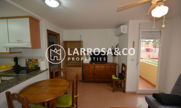 Resale - Apartment - Guardamar del Segura - Playa centro