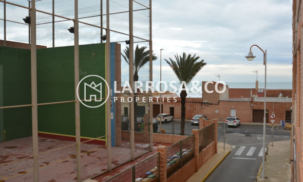 Resale - Apartment - Guardamar del Segura - Playa centro