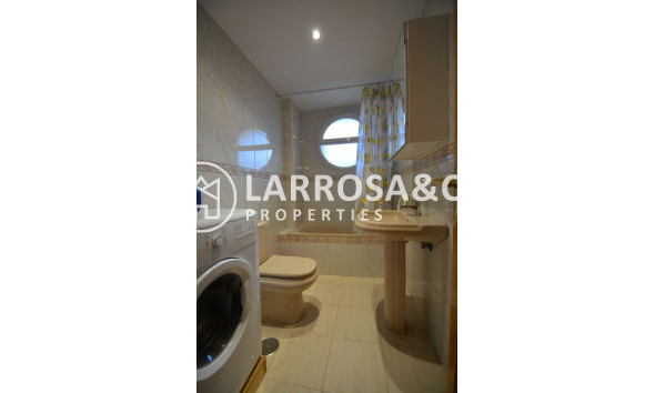 Resale - Apartment - Guardamar del Segura - Playa centro