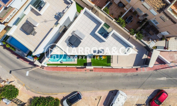 New build - Detached House/Villa - Torrevieja - Torrejón