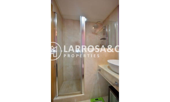Herverkoop - Apartment - Guardamar del Segura