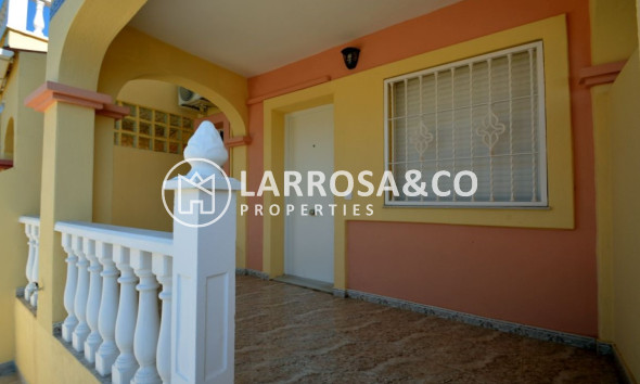 Resale - Semi-detached house - Orihuela costa - Villamartin 