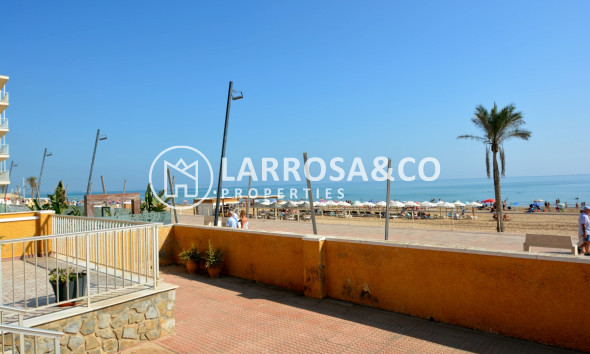 Resale - Semi-detached house - Guardamar del Segura - Playa centro