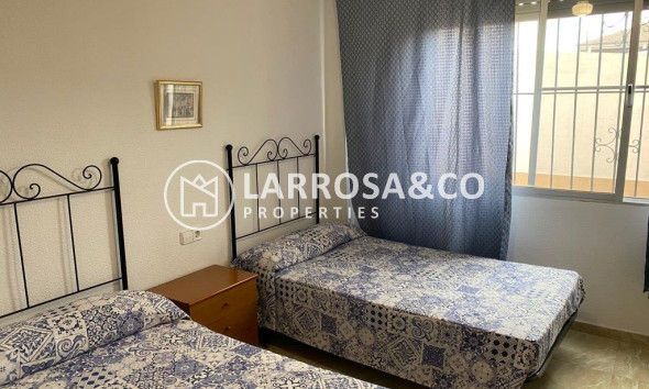 A Vendre - Ground floor apartment - Los Alcázares - Centro