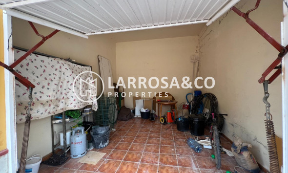Resale - Country house - Elche