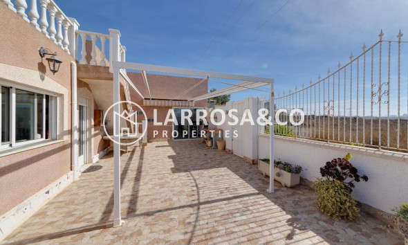 Resale - Detached House/Villa - Torrevieja - La siesta