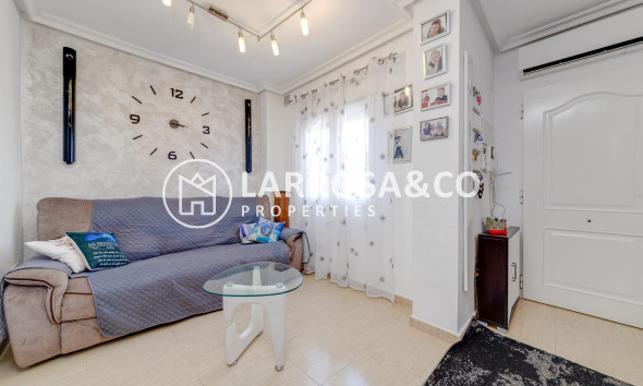 Resale - Detached House/Villa - Torrevieja - Aguas Nuevas