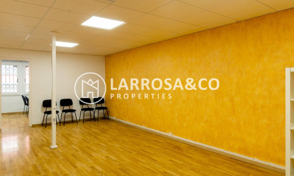 Location - Commercial space - Orihuela - Zona Centro