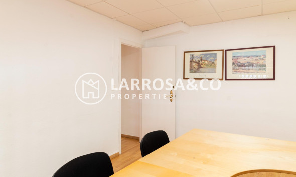 Long Term Rentals - Commercial space - Orihuela - Zona Centro