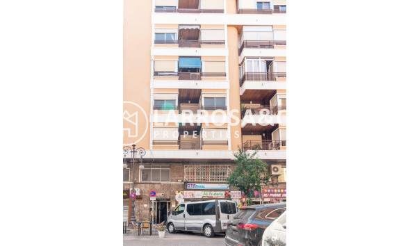 Location - Commercial space - Orihuela - Zona Centro