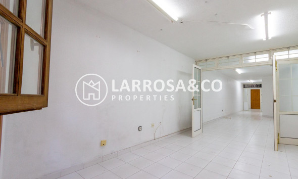 Reventa - Local - Orihuela - Zona Centro