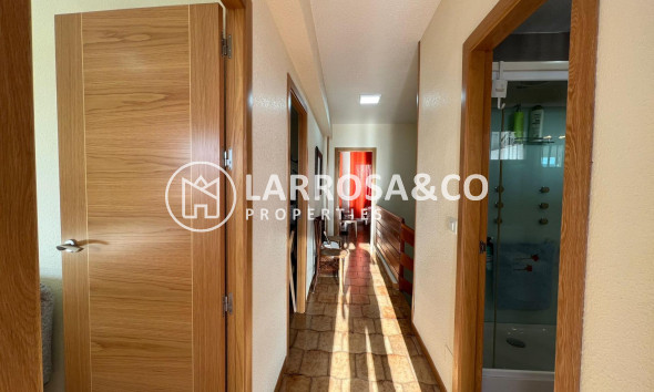 Reventa - Duplex - CORVERA - ZONA CENTRICA