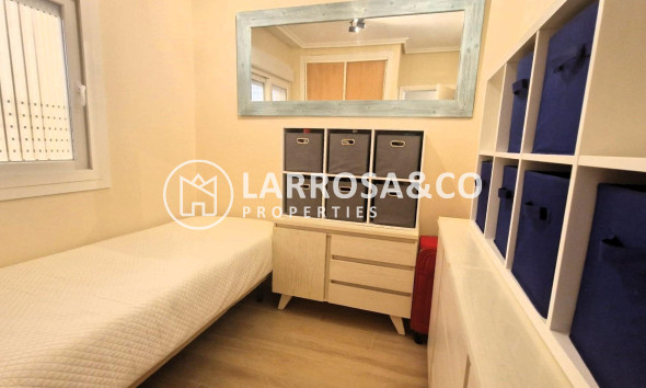 Resale - Ground floor apartment - Torrevieja - Torreblanca