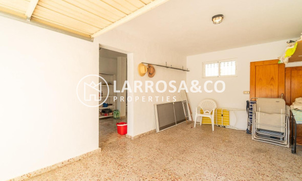 Resale - Detached House/Villa - Orihuela costa - La Zenia