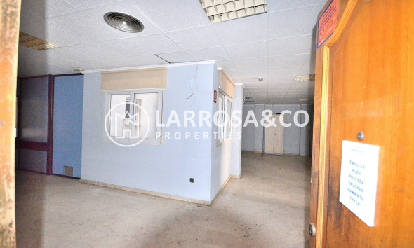 Resale - Apartment - Torrevieja - Centro